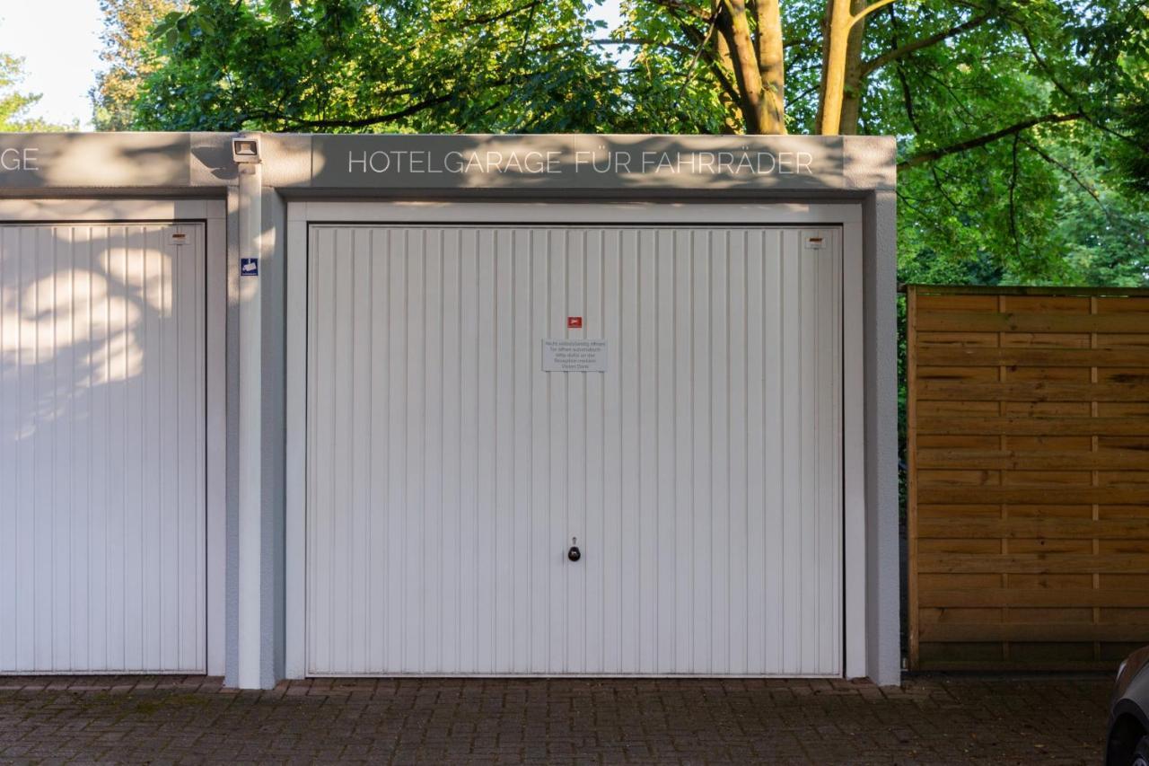 Hotel Landhaus Knappmann Есен Екстериор снимка